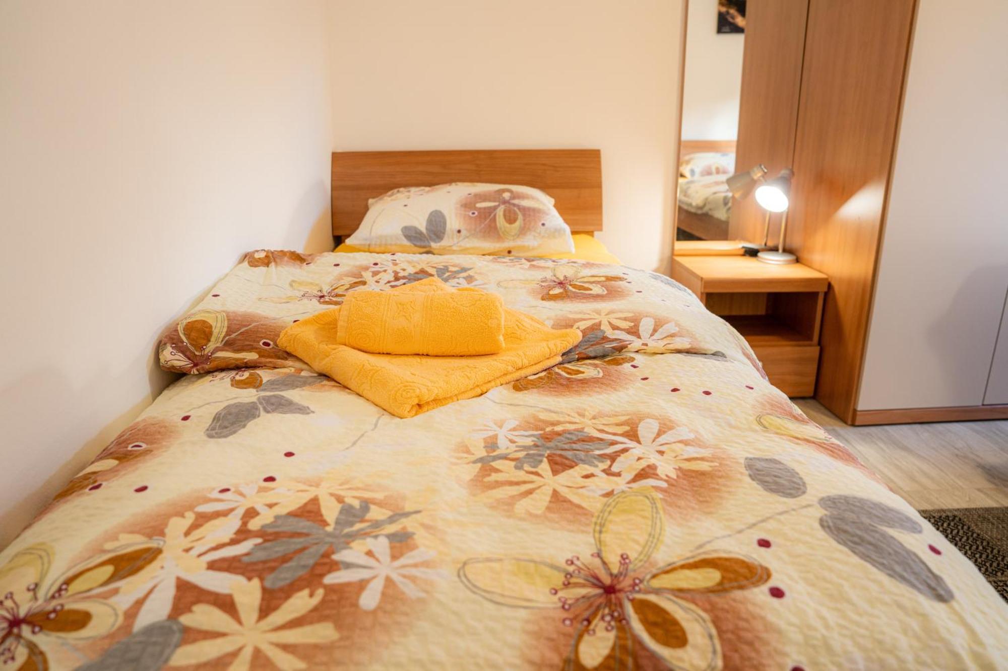 Hostal Relax House Soca Bovec Habitación foto